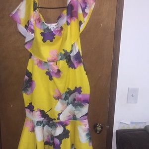 FLORAL YELLOW PEPLUM SKIN TIGHT DRESS